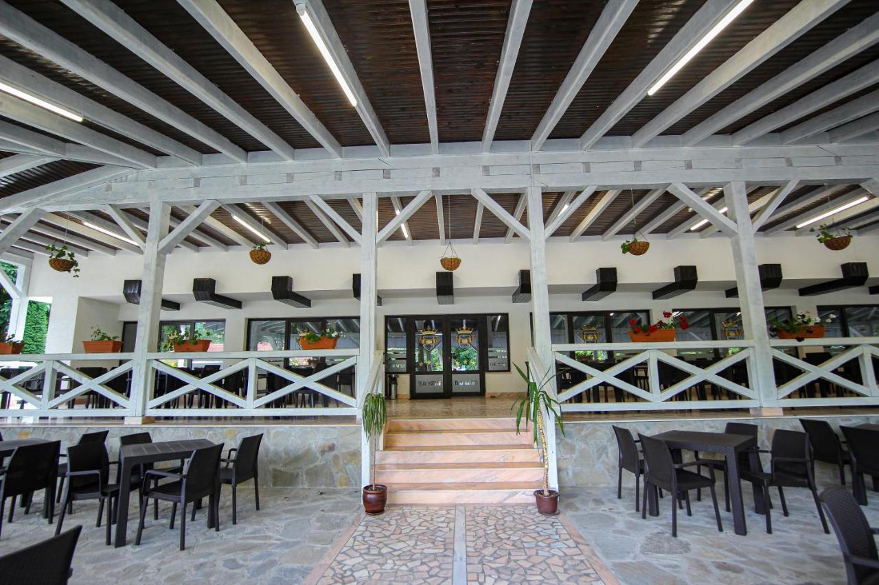 Teju Hotels Szlanik Kültér fotó
