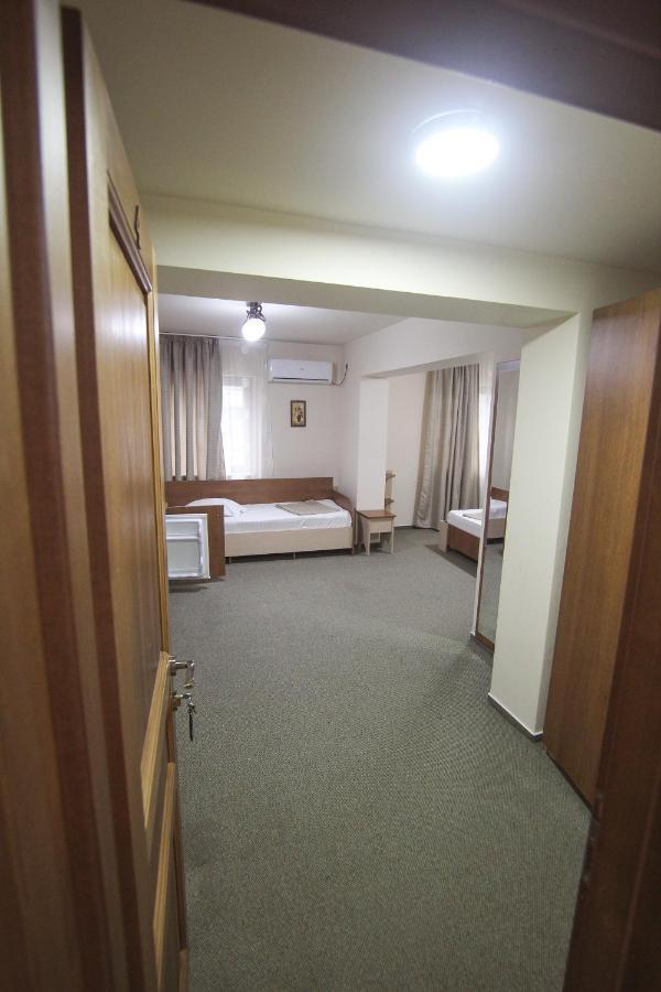 Teju Hotels Szlanik Kültér fotó
